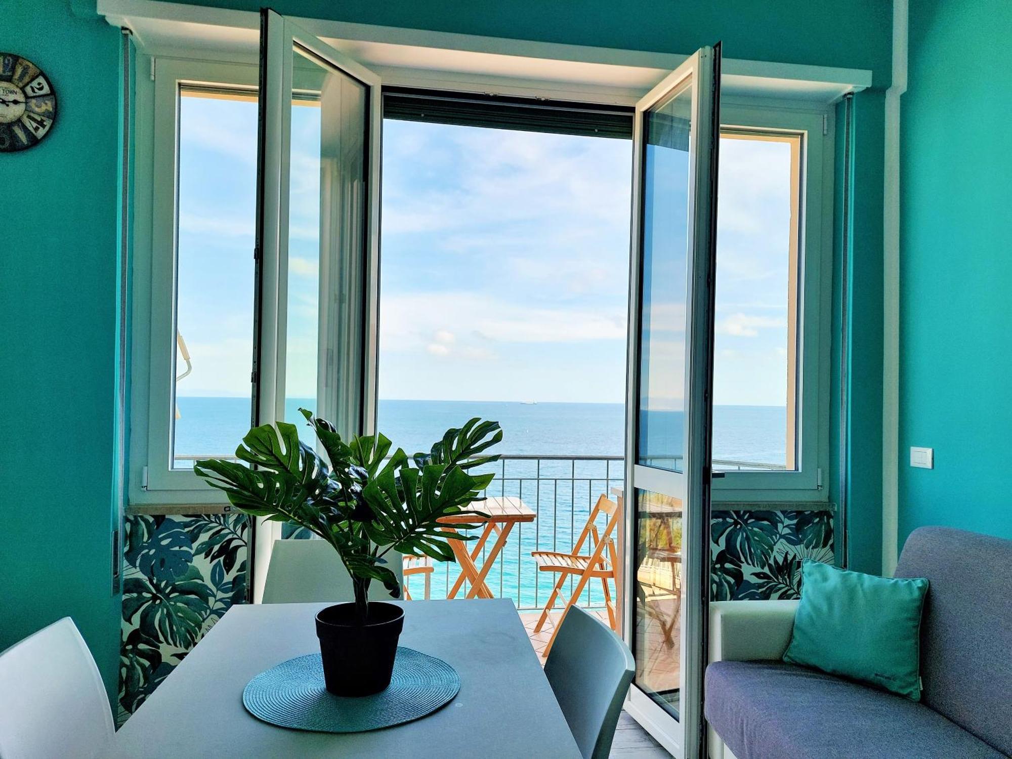 Una Finestra Sul Mare Home 1 Берджеджи Экстерьер фото
